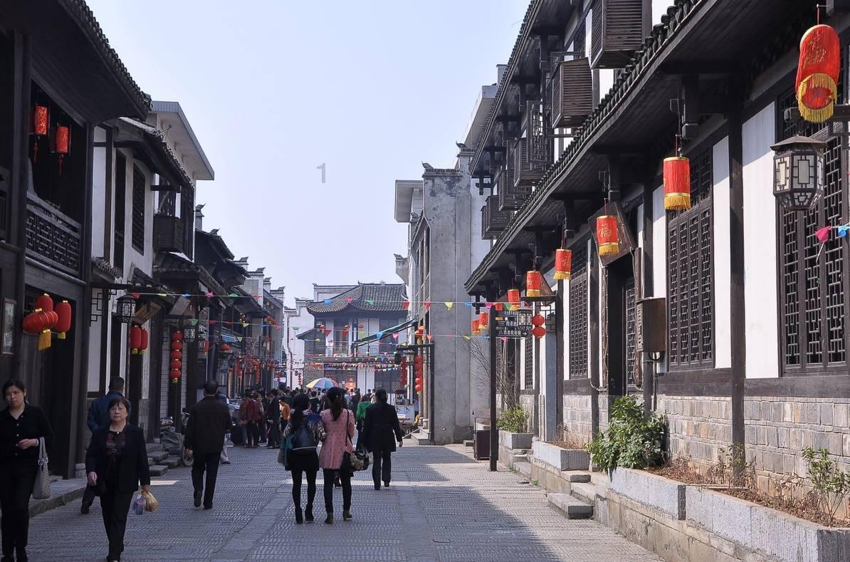 美团配送新春主题快闪落地春城昆明